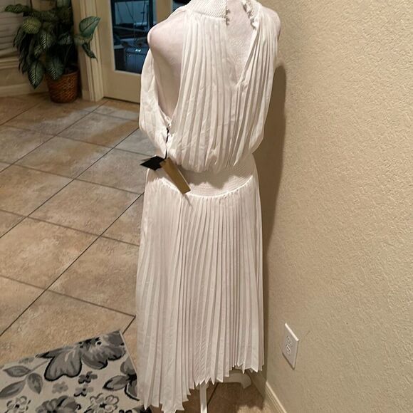 Halogen M High Neck Pleated Blouson Party Dress Bright White Marilyn Monroe New - Picture 5 of 12
